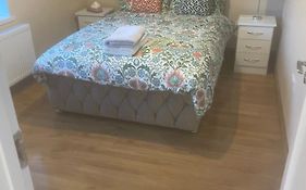 O'Brien'S 2 Bedroom Apt City Centre